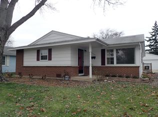 2302 Central Rd, Rolling Meadows, IL 60008