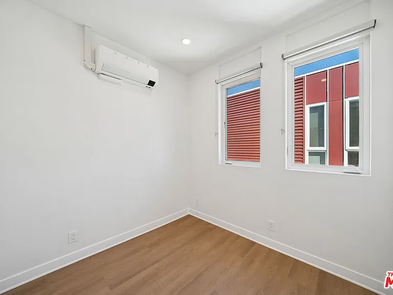 4523 Saint Elmo Dr #1/2 — Photo 18