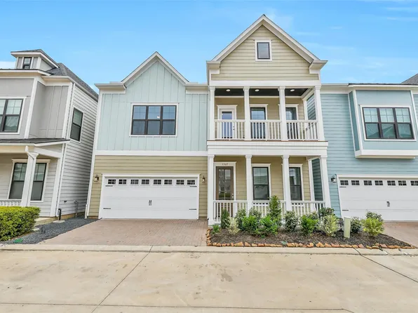 3507 Harvest Dance Dr, Houston, TX 77008