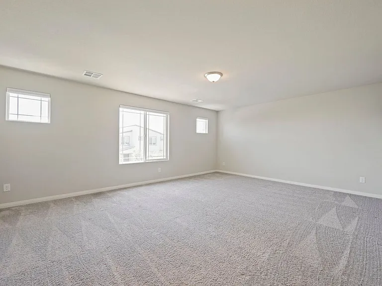 3752 Berenices Ave — Photo 14