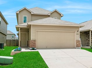 10518 Green Rock Dr, San Antonio, TX 78223