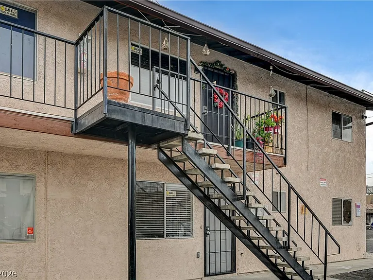 1832 Goldfield St #1 — Photo 1