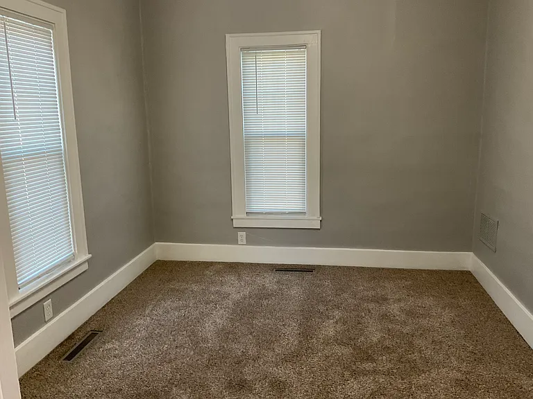 2540 S Alice St — Photo 12