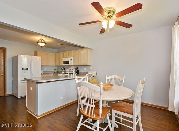2nd image of 1017 Symphony Dr