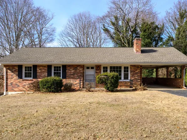 187 Beechwood Dr, Madison Heights, VA 24572