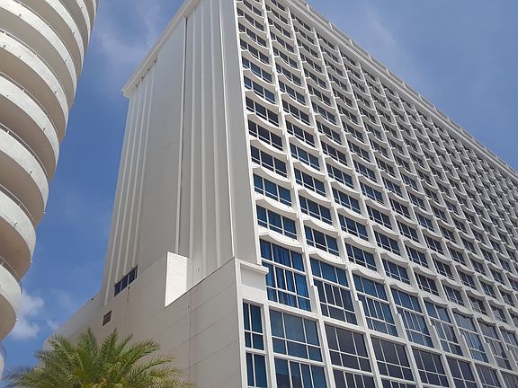 3rd image of 5445 Collins Ave APT 1415