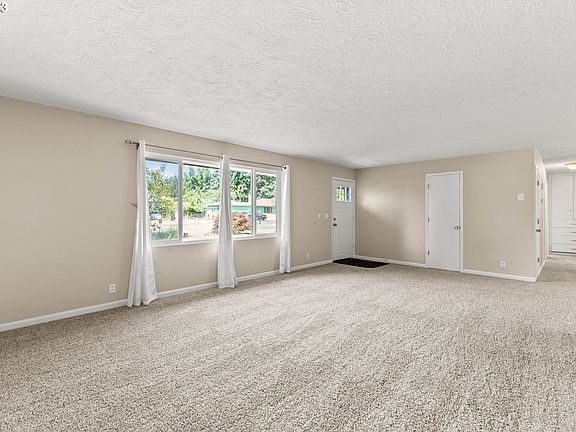 5th image of 5515 NE 102nd St