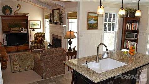 5th image of 147 Woodville Cir