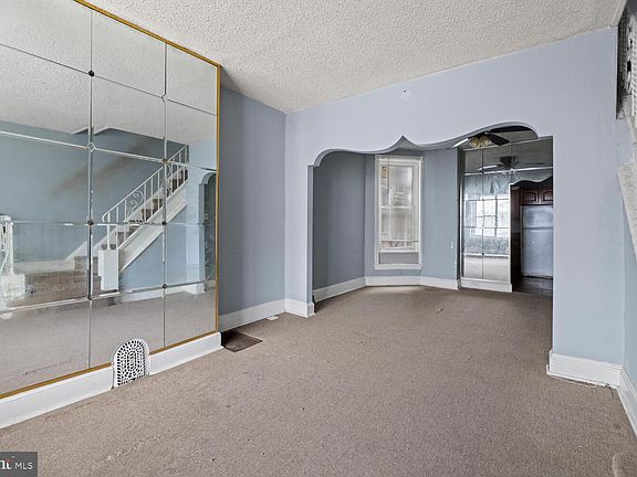 4th image of 58 N Hirst St