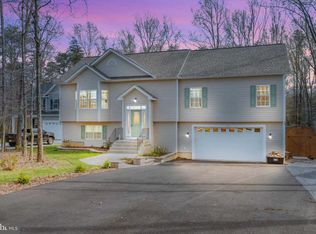 174 Little Whim Rd, Fredericksburg, VA 22405