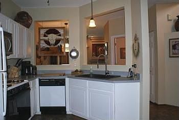 5th image of 1475 Doolittle Ln