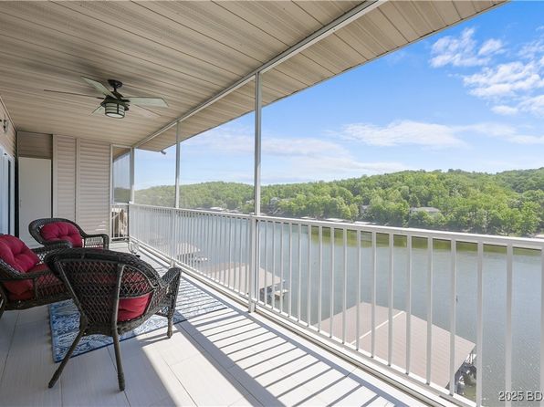 138 Oak Harbor Dr #6D, Camdenton, MO 65020