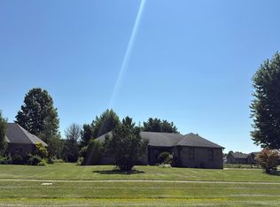 1426 Temple Dr, Danville, IN 46122