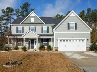 2250 Roadster Pony Ln, Hope Mills, NC 28348
