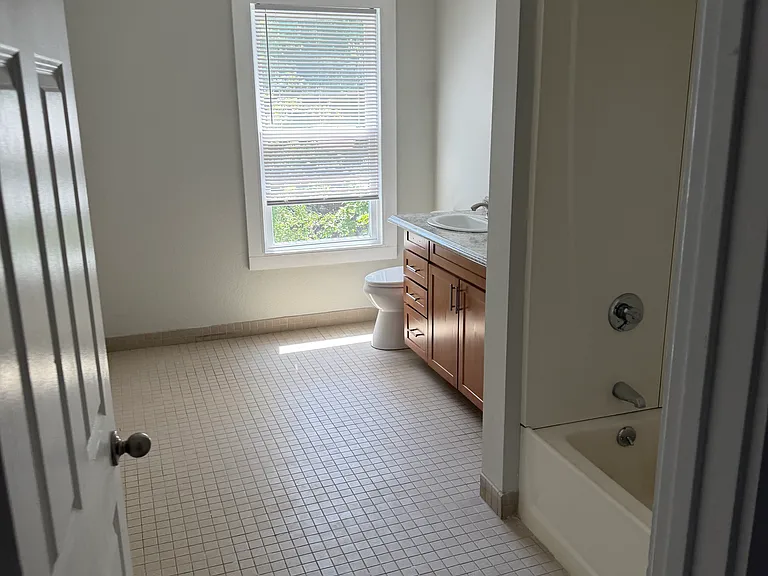 16 Dickerman St #0 — Photo 9
