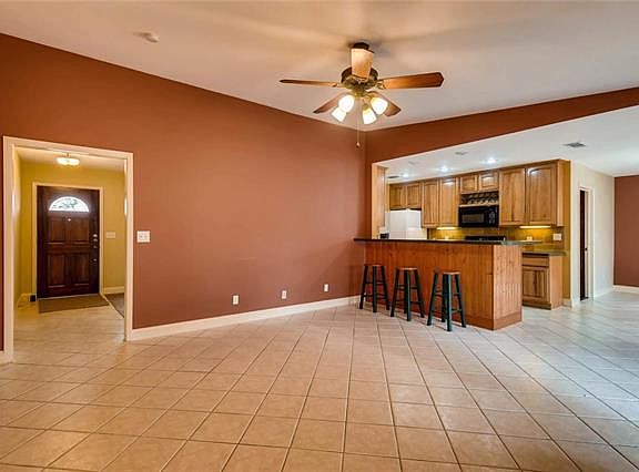 4th image of 2403 Gateshead Cir