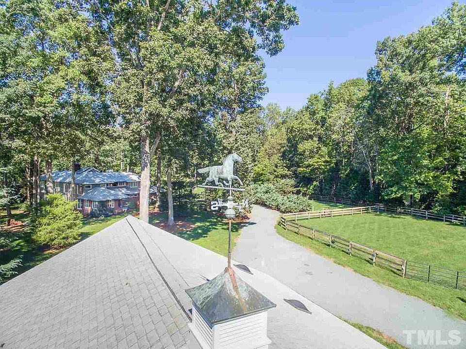1st image of 112 Stoneridge Dr