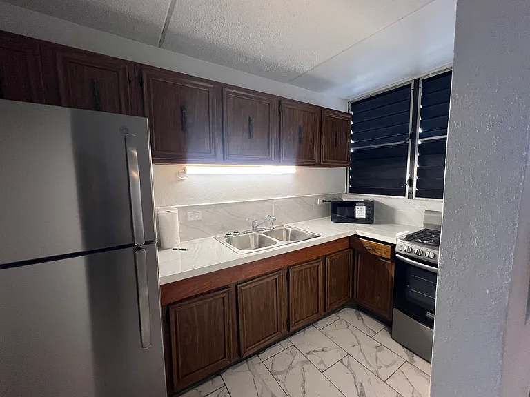 281 Good Hope Townhouses #6 — Photo 4
