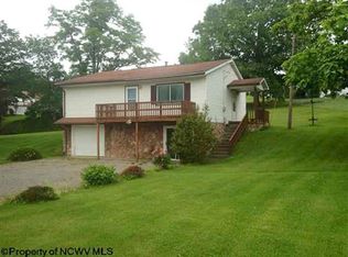 33 Seth Ct, Bridgeport, WV 26330