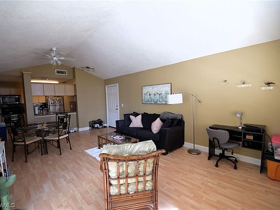 3rd image of 3419 Winkler Ave APT 510