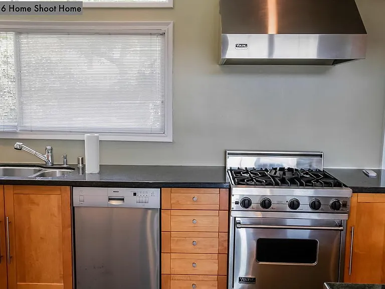 475 Cliff Dr — Photo 29