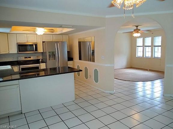 5th image of 1401 SE 20th St