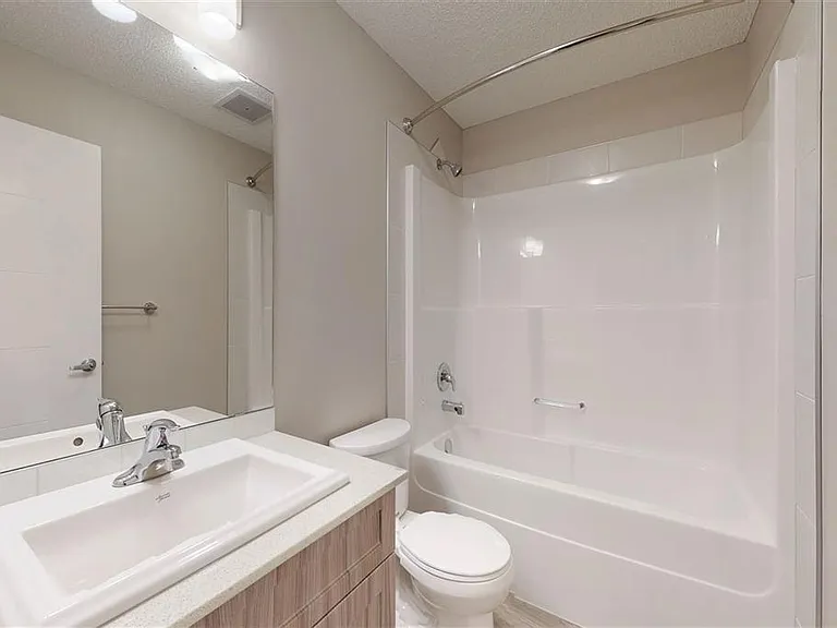 17239 9th Ave SW — Photo 24