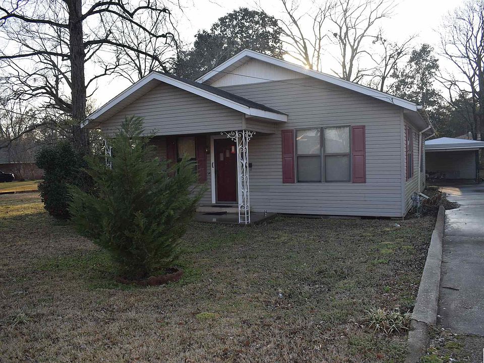 2nd image of 512 Durham St