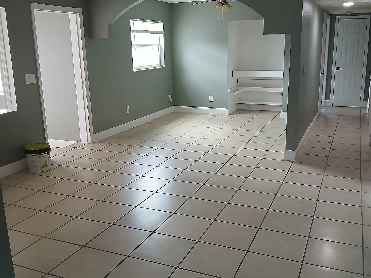 3 bed, 1189 sqft, $2,000 — Photo 3