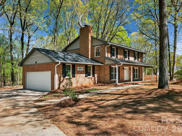 874 Red Fox Ln, Concord, NC 28025