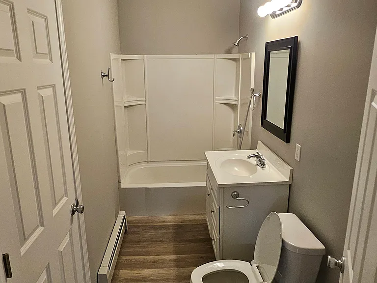 320 Hamilton St #3 — Photo 10