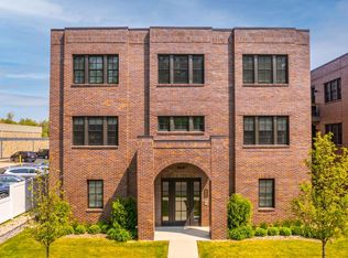 932 W Eleven Mile Rd, Royal Oak, MI 48067