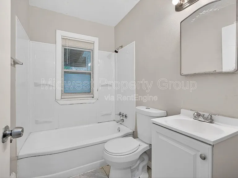 224 S Harvey Ave — Photo 13