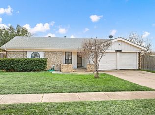 1720 Winchester Way, Bedford, TX