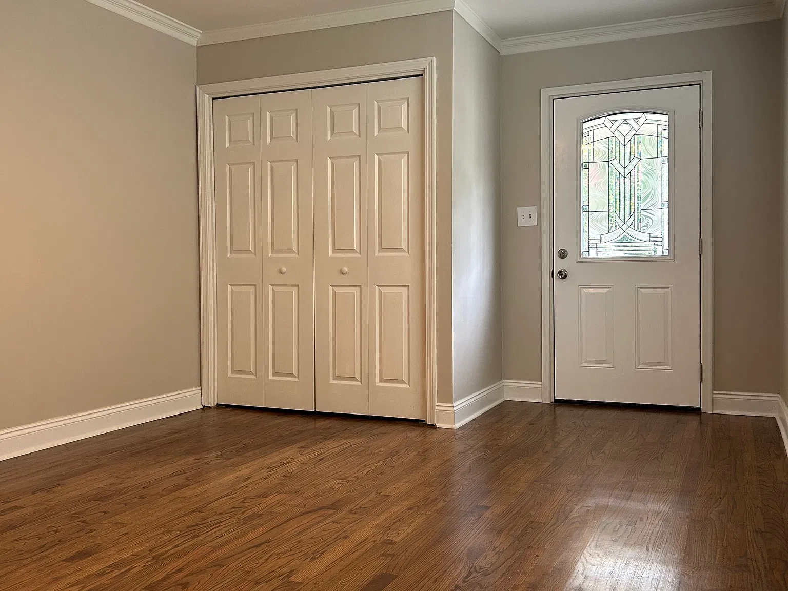 2 bed, 1048 sqft, $1,850 — Photo 4
