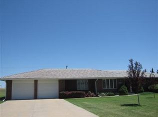 1011 S Front St SE, Russell, KS 67665