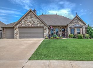 6208 Sawgrass Dr, Bartlesville, OK 74006