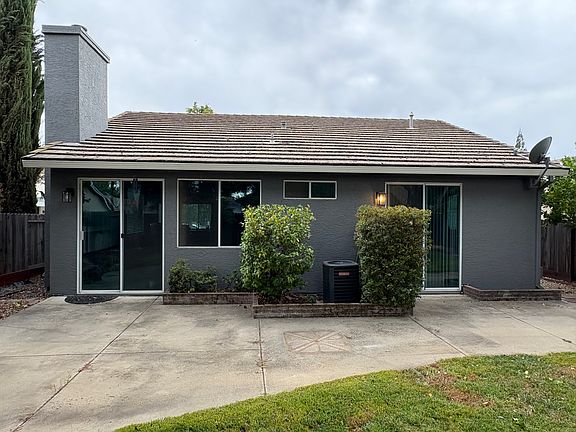 5th image of 2228 Coverdale Ct