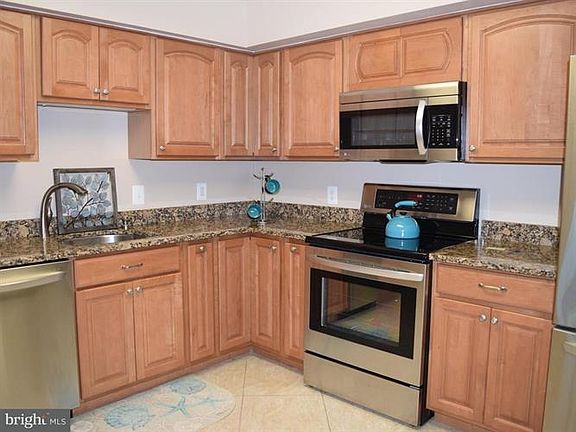 4th image of 15010 Westholm Ct #270-F