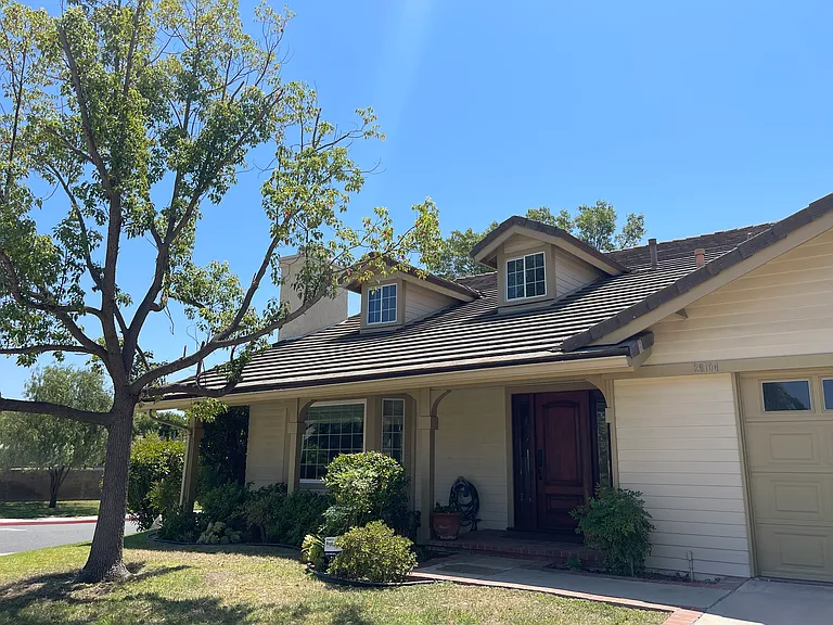 29104 Laro Dr — Photo 1