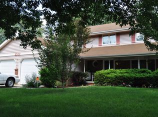 2002 Mayfair Rd, Champaign, IL 61821