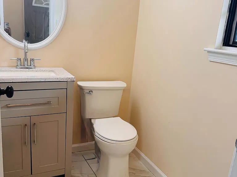 224 Crown Prince Dr — Photo 12