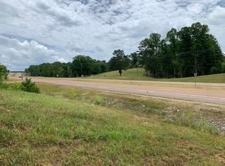 64 Highway, Savannah, TN 38372