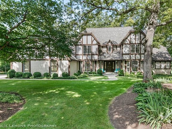 3rd image of 2575 Greenwood Acres Dr