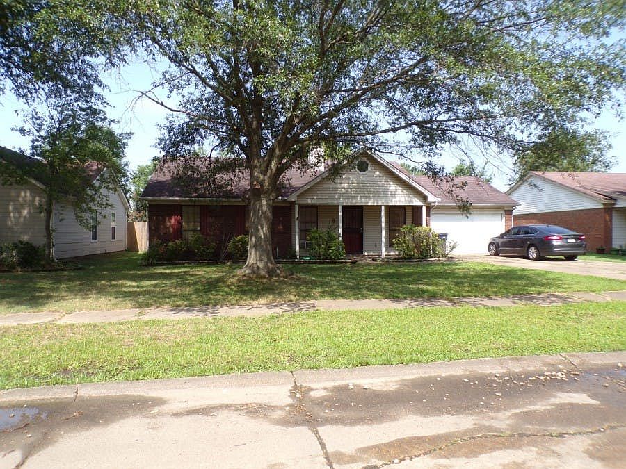 1st image of 478 E Brick Dr