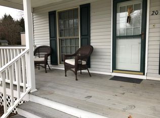 20 Lancaster St, Seekonk, MA 02771