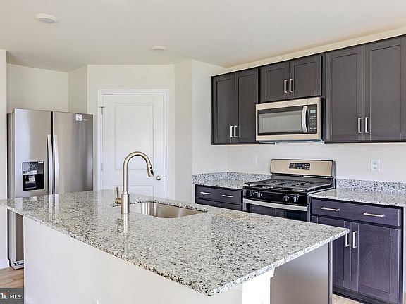 2nd image of 110 Charing Cross Dr