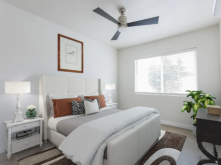 320 W Highland Ave #4 — Photo 9