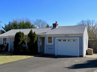 19 Cranberry Ln, Harwich, MA 02645