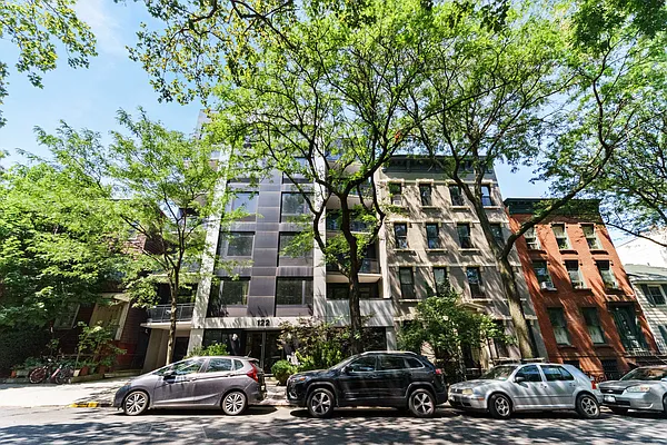 Rented by Corcoran | media 17